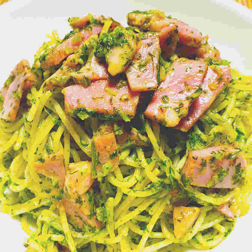 春菊のジェノバソースを使ったパスタ