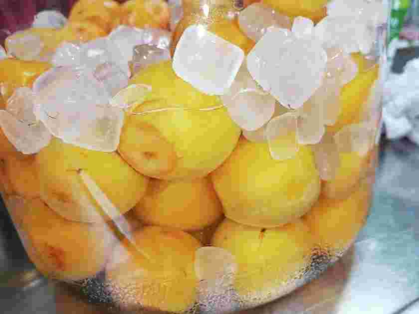 白ワインで作るびわ酒