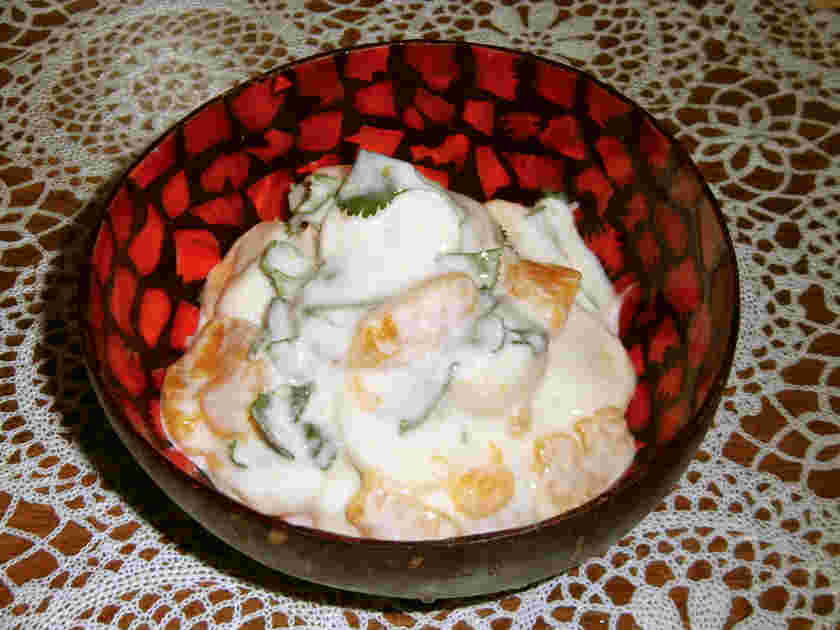 バナナとミカンのパクチー入りライタ