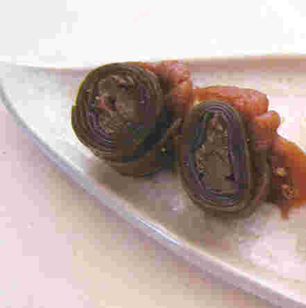 身欠きにしんの昆布巻き