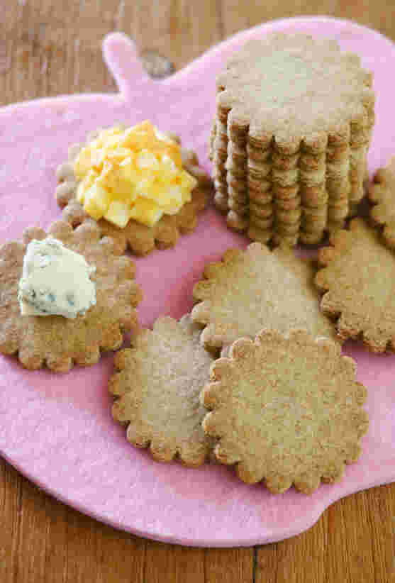ライ麦粉を使ったはちみつクッキー