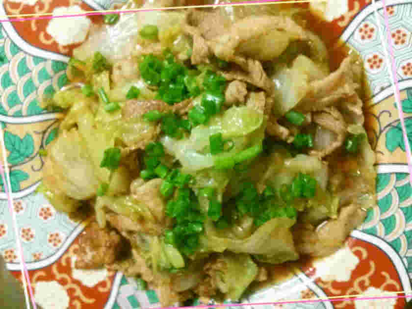 ネギ油で作るレタスと豚肉の生姜焼き