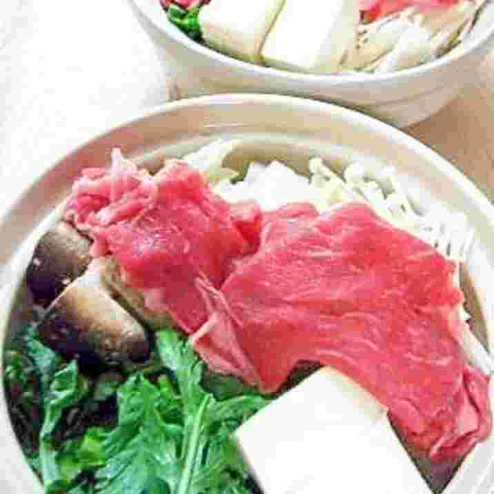 土鍋で作るすき焼き