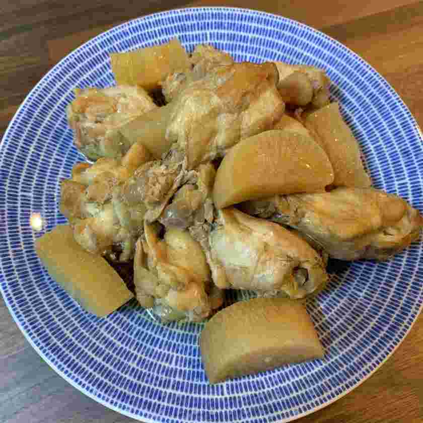 人気の圧力鍋で作る手羽元と大根の煮物