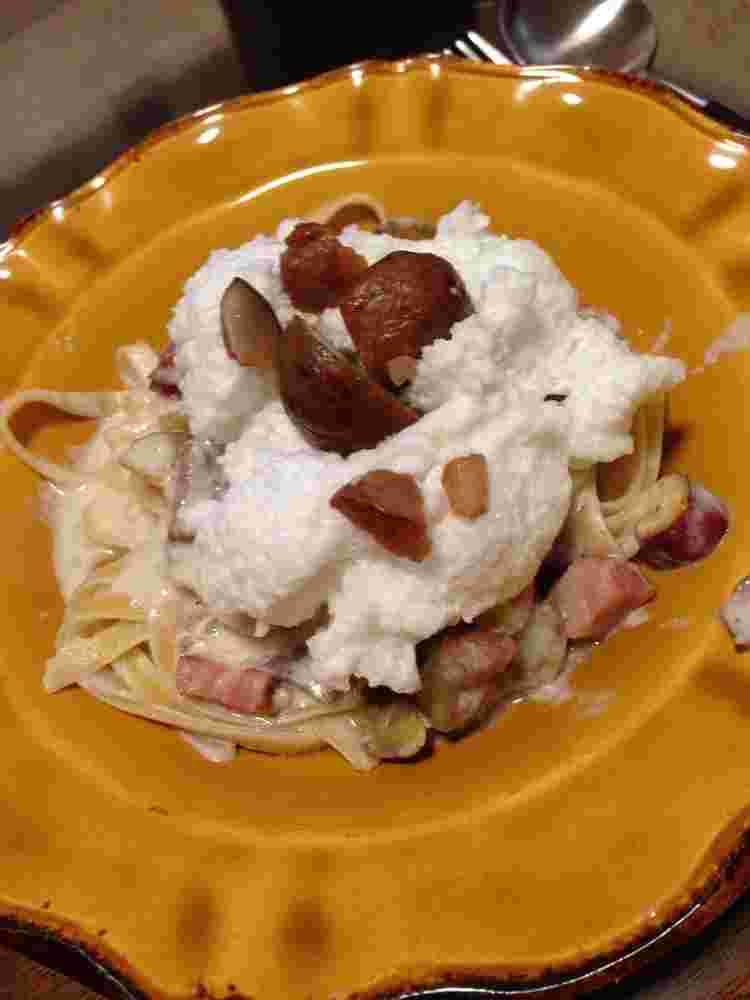 栗とブルーチーズのクリームパスタ