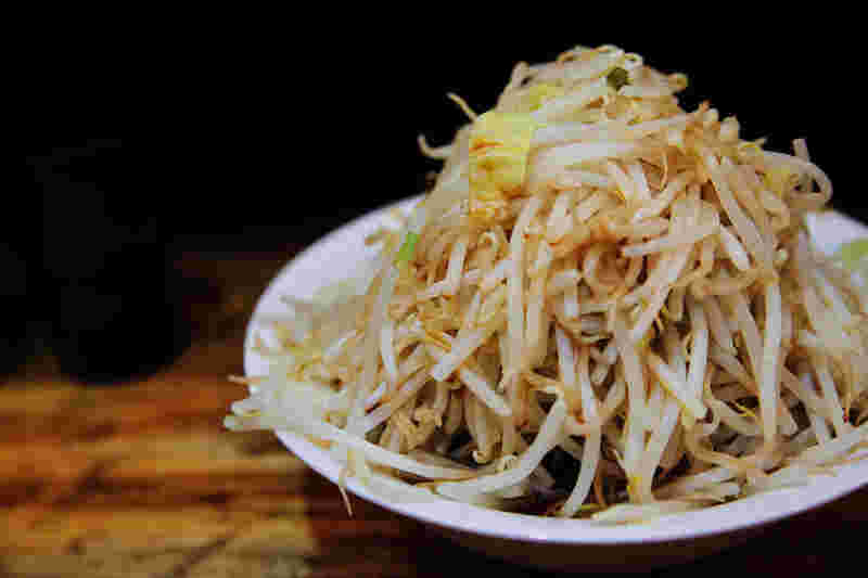 大盛りのもやし