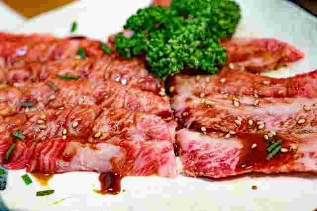 焼肉の和牛カルビ