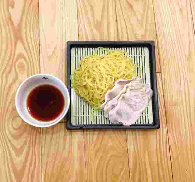 ざるラーメン