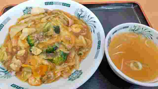 バーミヤンの中華丼定食