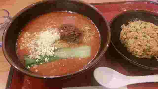 バーミヤンの坦々麺定食