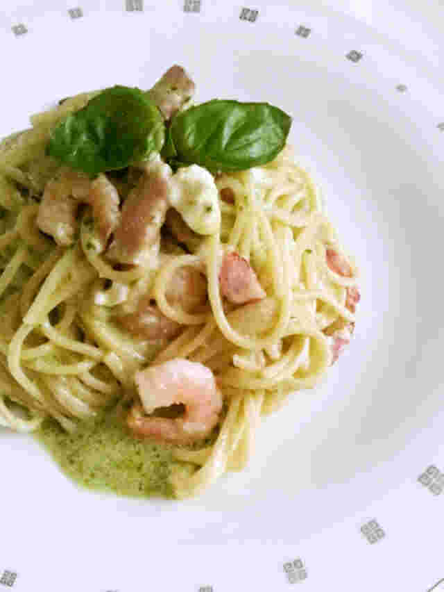 エビのクリームジェノベーゼパスタ