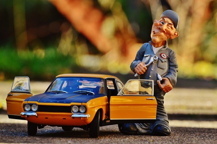 ウェザーストリップとは?車のどの部分?交換やメンテナンスについても徹底解説!