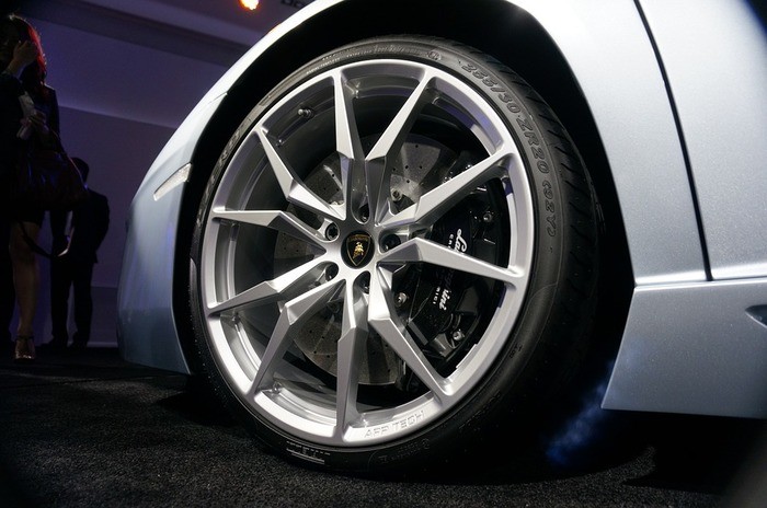 キャンバーボルトの取り付け方・車検でチェックされるのか・角度