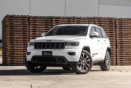 レネゲードの燃費は良い?悪い?トレイルホークやチェロキーの燃費