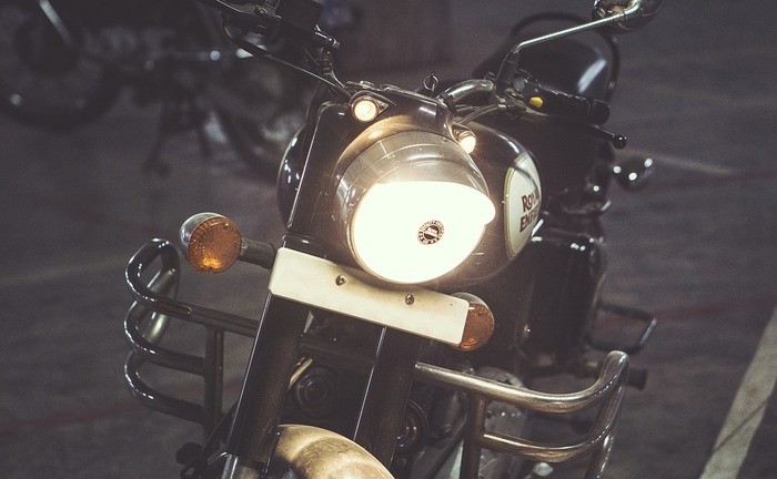 バイク用LEDヘッドライトの特徴・交換方法・カスタム方法
