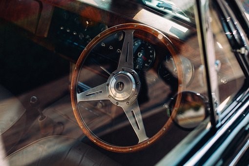 ダイバーシティ周辺の安い駐車場料金比較｜混雑時間と状況・無料はある？
