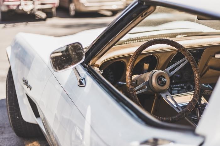 かっこいいデザインの車の会社3|90年代