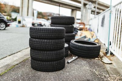 【種類別】タイヤ履き替えにかかる工賃｜スタッドレスタイヤ