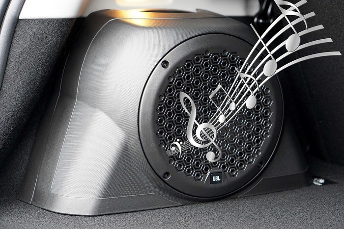 車のスピーカーの交換工賃と効果・必要なもの・簡単なやり方