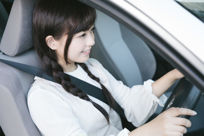 【メーカー別】5人乗りの軽自動車・罰金｜ホンダ/スズキ