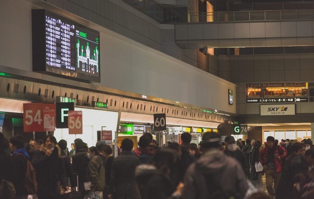 【種類別】年末年始の帰省ラッシュの時期|新幹線/車/飛行機