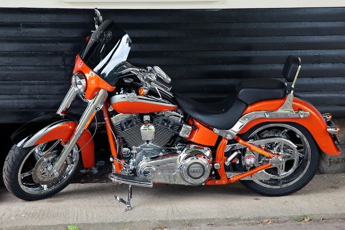 大型バイクの維持費|車種/排気量による違い・維持費の内訳