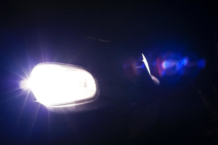 車とカブのヘッドライト交換|方法・工賃・ハロゲン・led