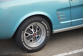 タイヤの窒素の効果・メリット・補充方法・空気圧との関係