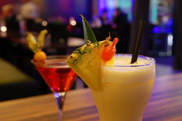 デート中や誘う時にわかる脈ありサイン｜食事/飲み/ライブ