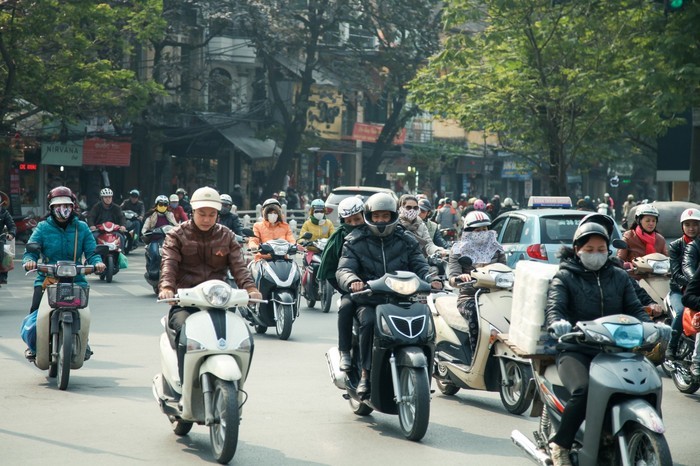 バイクのタイヤ適正空気圧と空気の入れ方・見方・状況別使い分け