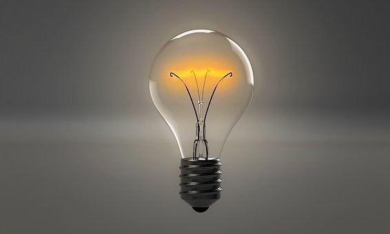 バイク用LEDヘッドライトの特徴・交換方法・カスタム方法
