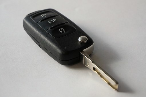 車のスイッチのパネル・取り付け方法・配線方法