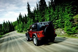 レネゲードの燃費は良い?悪い?トレイルホークやチェロキーの燃費