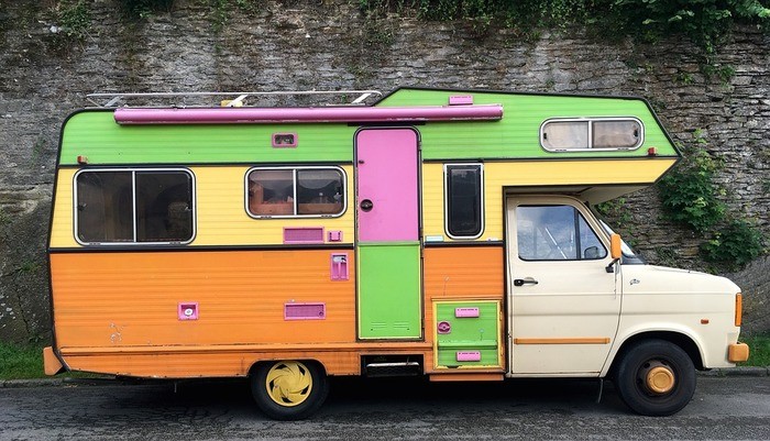 軽トラのキャンピングカーの費用・中古の選び方