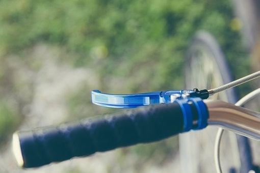 自転車のグリップ交換|方法・工賃・グリップの選び方・交換トラブル