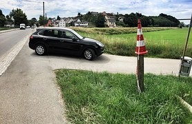 洗車のコツ・拭き上げのコツ|黒い車/水垢/手洗い/夏/窓