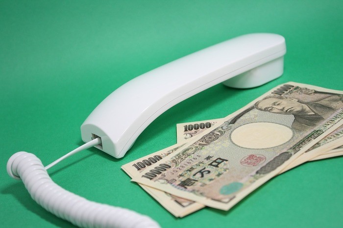 ベンツの維持費は高い?|年間維持費/クラス別比較/中古の場合