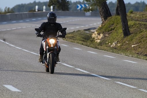 免許は最短どのくらいで取れるのか｜車/普通二輪/社会人