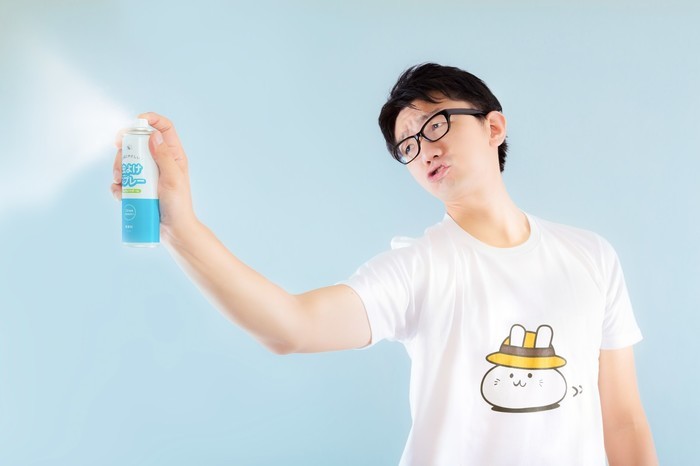 軽量化にカーボンシートポスト・ボンネットへの貼り方