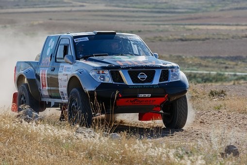 日産プレサージュの燃費向上方法｜燃費比較・燃費計の使い方紹介