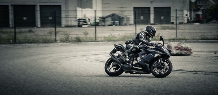 KawasakiNinja250の燃費は悪いの?・燃費向上方法など