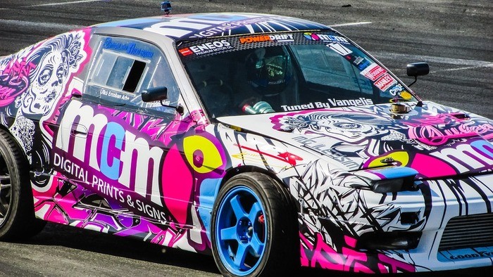 車メーカー選びのコツ・メーカー別の特徴/ロゴ/比較