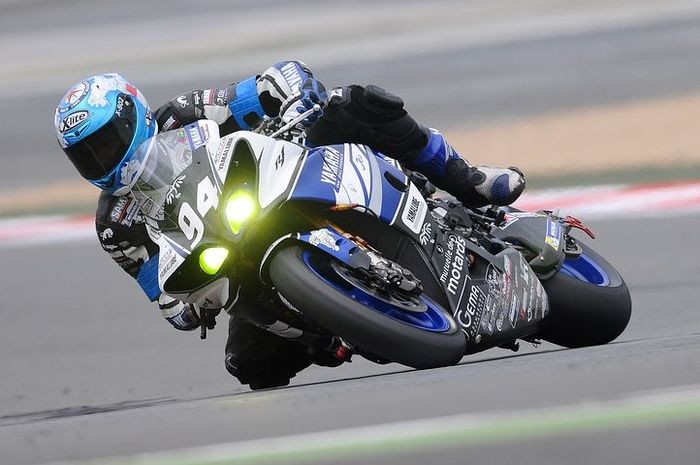 KawasakiNinja250の燃費は悪いの?・燃費向上方法など
