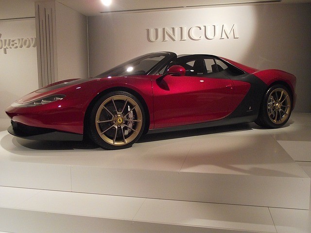 イタリア車ののメーカー・エンブレム・特徴・故障しやすい