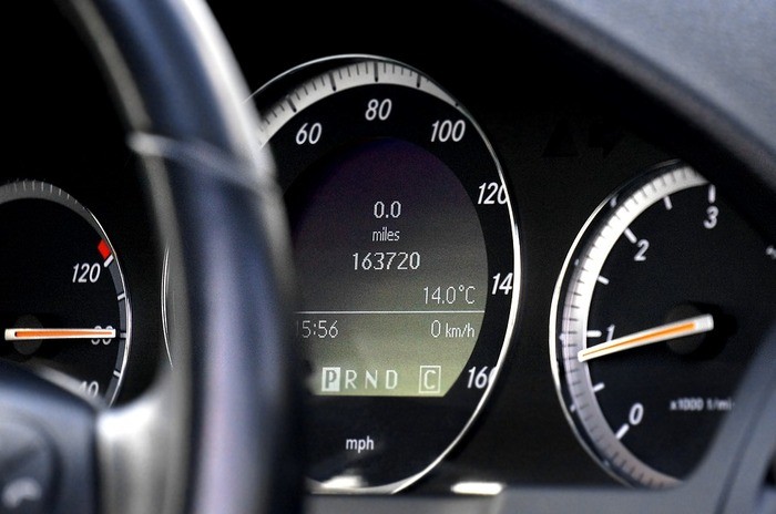 ホンダフィットの実燃費はどれくらい？燃費計の精度