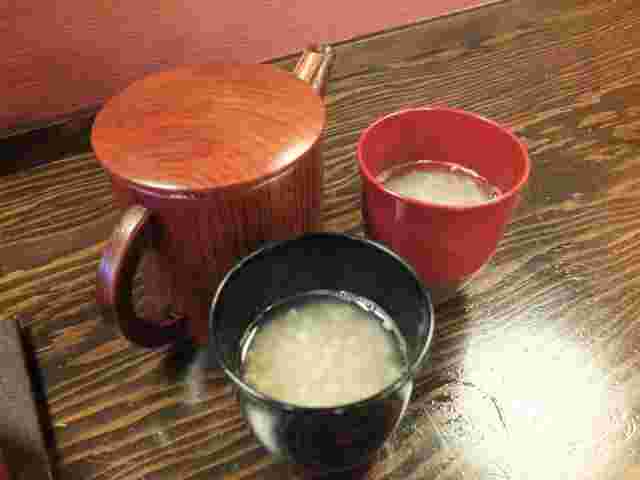 器に注がれたそば湯