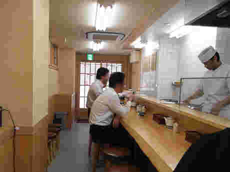 alt="厨房"