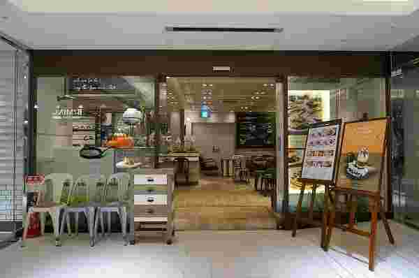 J.S. PANCAKE CAFE