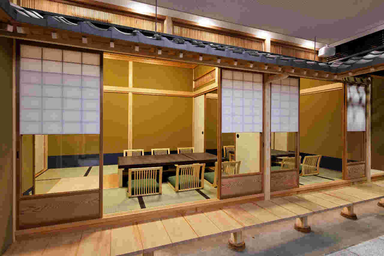 モリタ屋ルクアイーレ店　店内