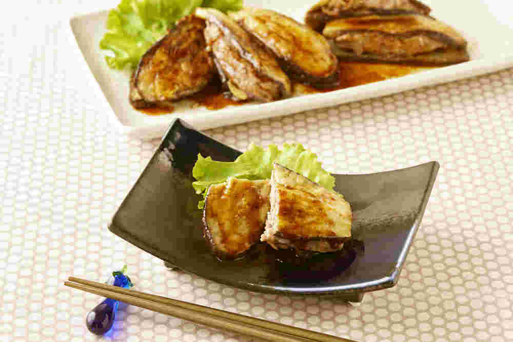 なすのはさみ焼きゆずぽんさっぱりあんの盛り付け例